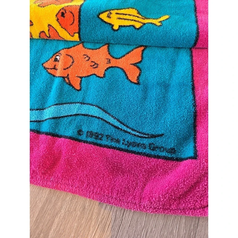 Vintage 1992 Barney Snorkel Swimming Beach Towel Vibrant Fish Ocean Lyons Group